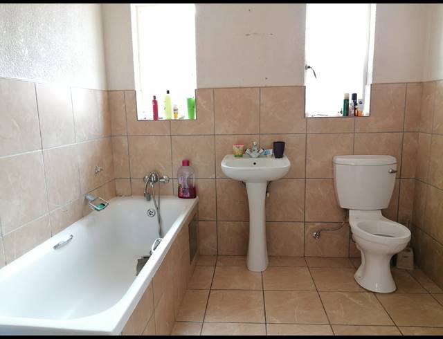 3 BEDROOM HOUSE FOR SALE IN WATERKLOOF